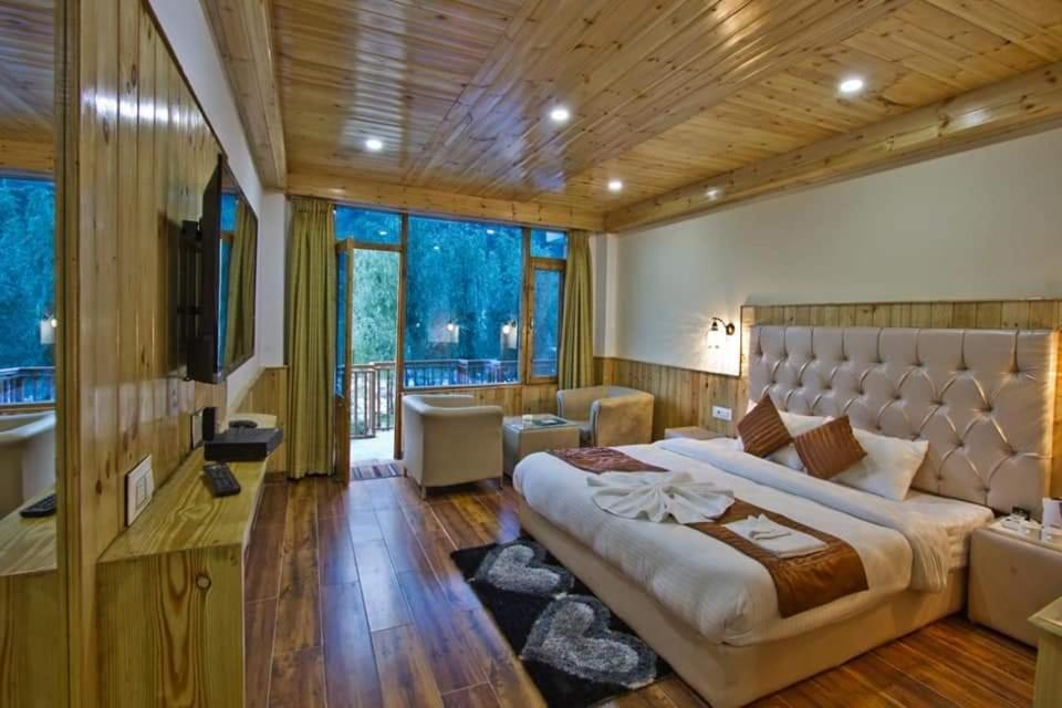 Himalayan Riverside Resort, Manali 외부 사진