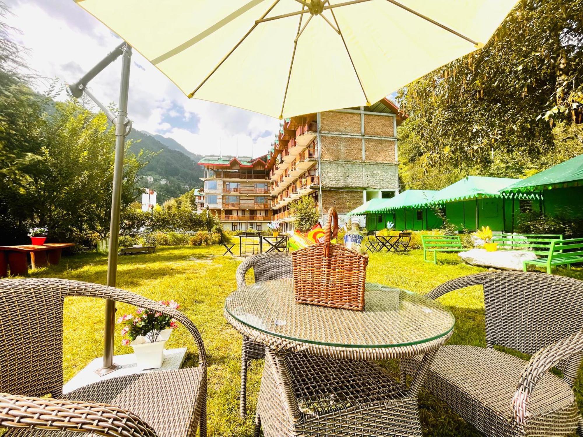 Himalayan Riverside Resort, Manali 외부 사진