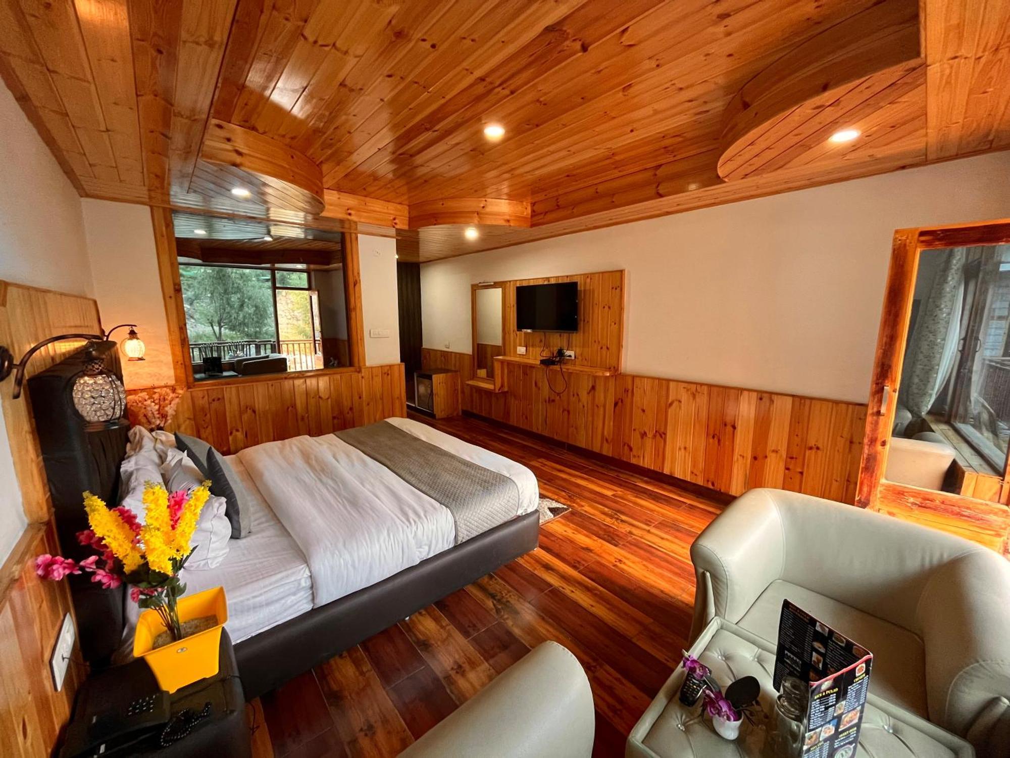 Himalayan Riverside Resort, Manali 외부 사진