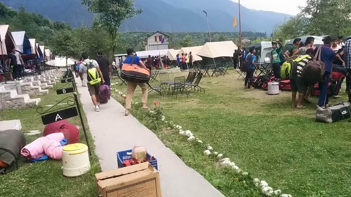Himalayan Riverside Resort, Manali 외부 사진